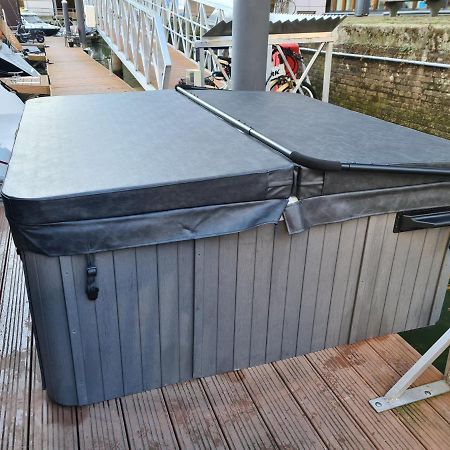 Wikkelboats At Wijnhaven 호텔 로테르담 외부 사진